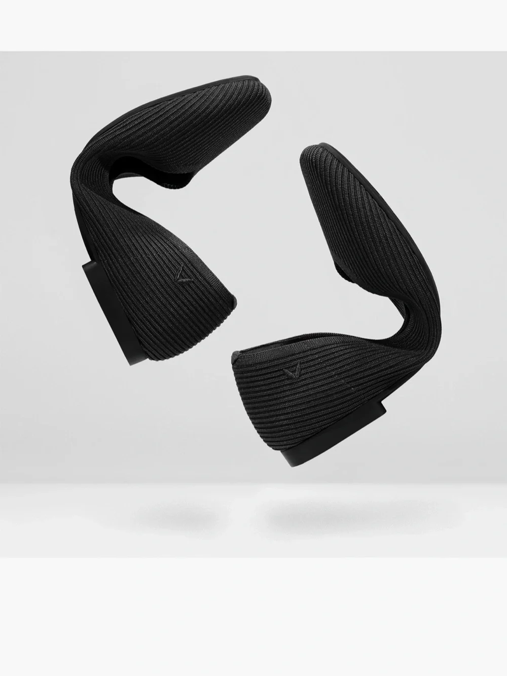 Vivaia new black